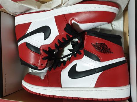 nike jordan 1s jumpman